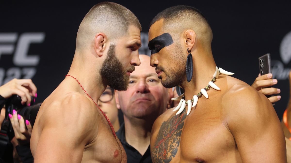 Procházka se stane šampionem, věří hvězdy z klece. Zároveň ho varují